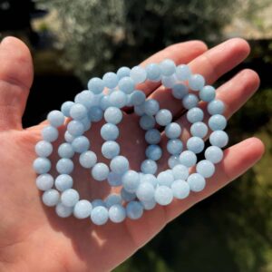 Akvamarins Lugnande Effekter: Andlig Healing