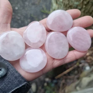 Betydelse av Rosenkvarts sten